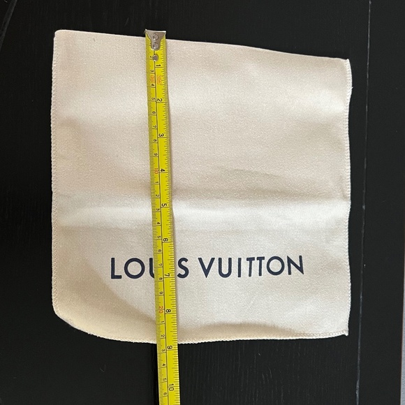 NEW! Authentic Louis Vuitton Billfold, Wallet Dust Jacket 9" x 9" x 5" - Picture 5 of 7